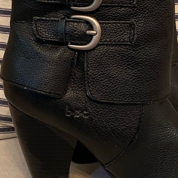 Goegeius B.O.C. Boots - Picture 3 of 10